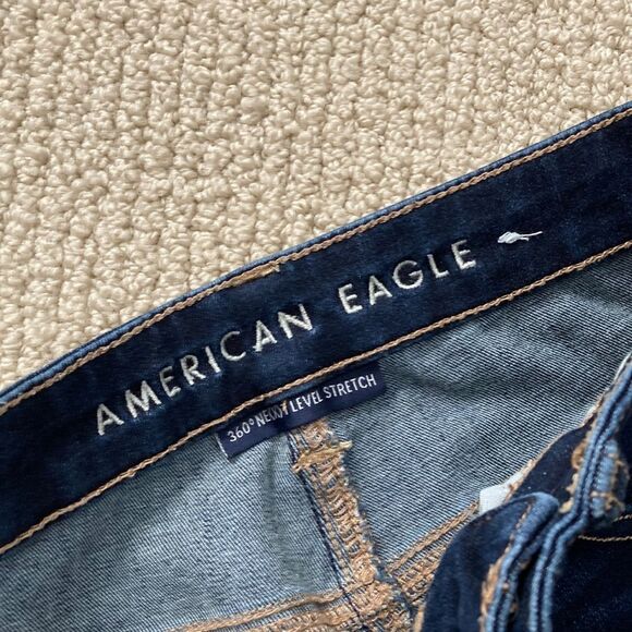 NEW American Eagle Highest Rise Jegging 360 Stretch Dark Wash Size 2 Pants NWOT - Picture 3 of 11